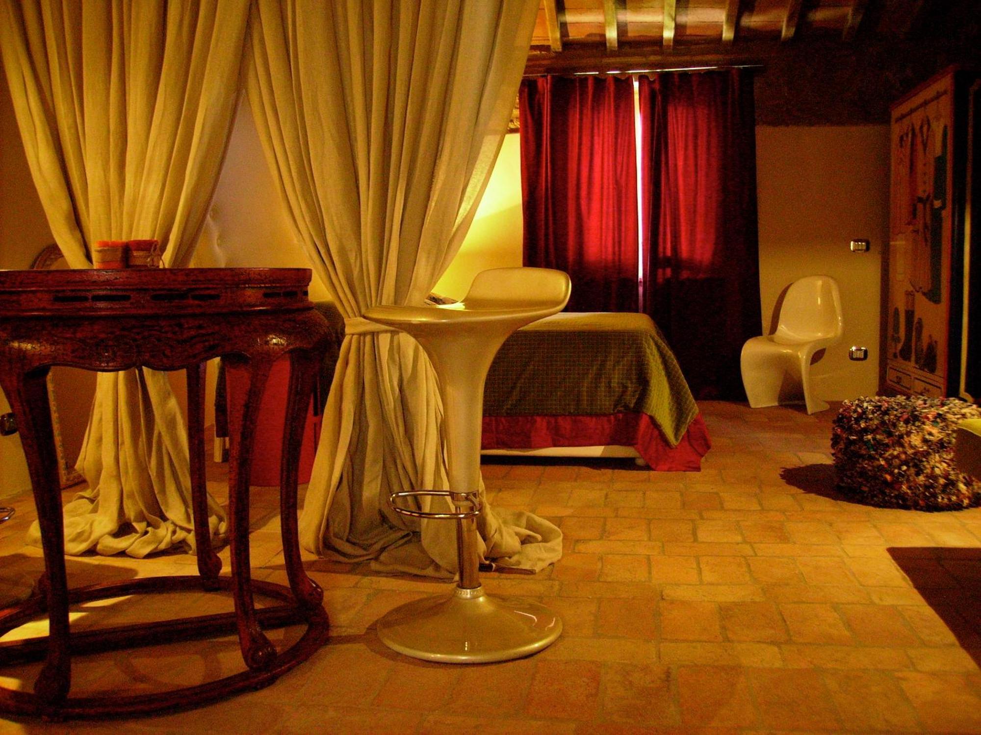 Morelliana4Rooms Скансано Екстер'єр фото